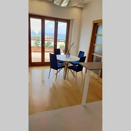 Chiara Διαμέρισμα *