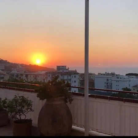 Chiara * Σορέντο